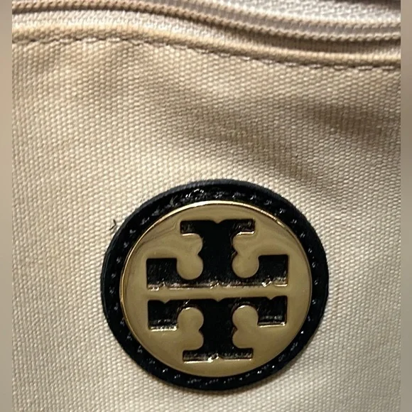 Tory Burch Black Patent Leather Logo Tote - EUC. - Picture 12 of 16